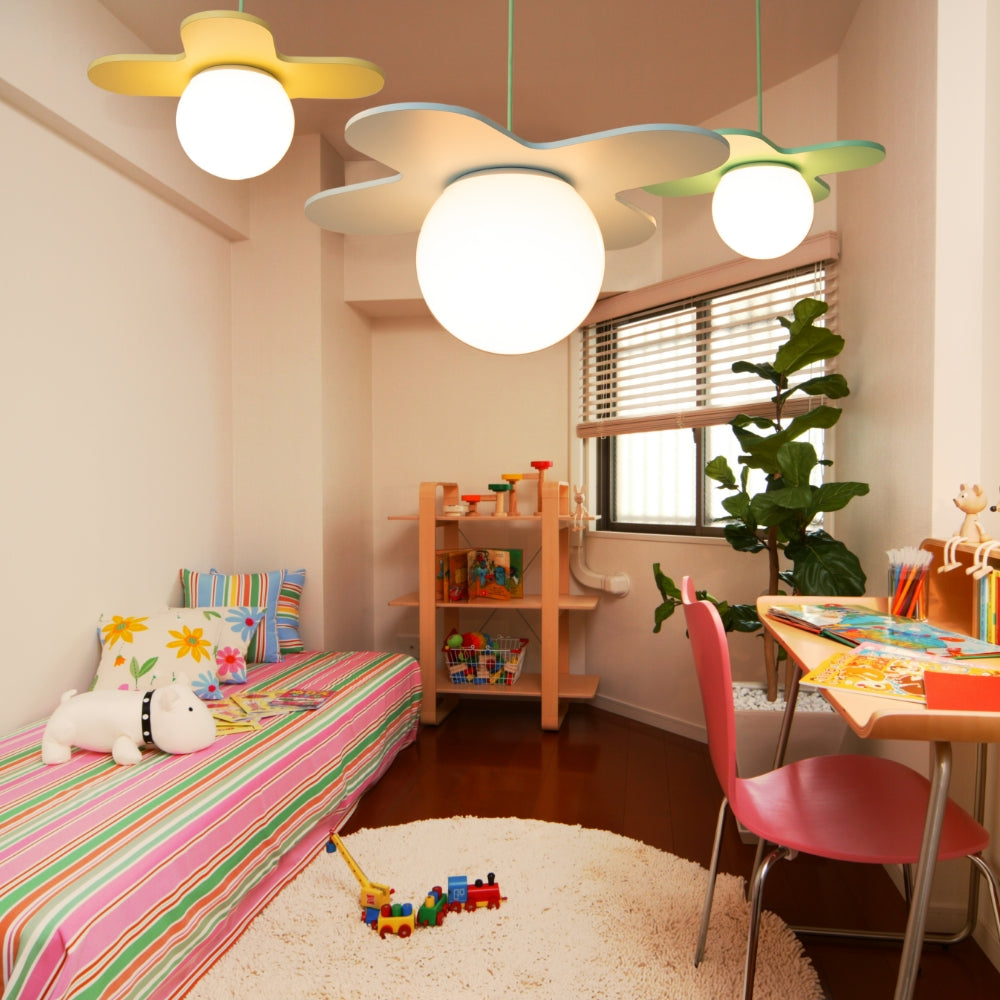 【受注後2ヶ月後出荷】4-Petals Flower ペンダントライト 子ども部屋 パープル/ピンク/ブルー/イエロー/グリーン