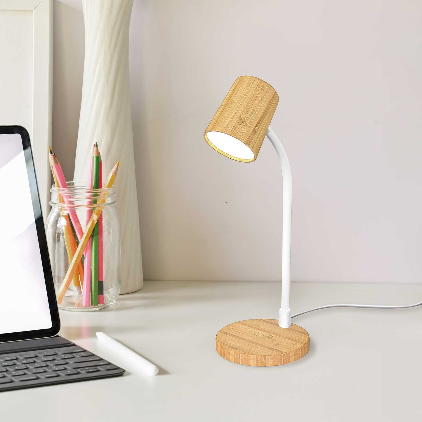 竹を使った 環境にやさしいテーブルランプ GST016W【梱包80サイズ】【読書灯】