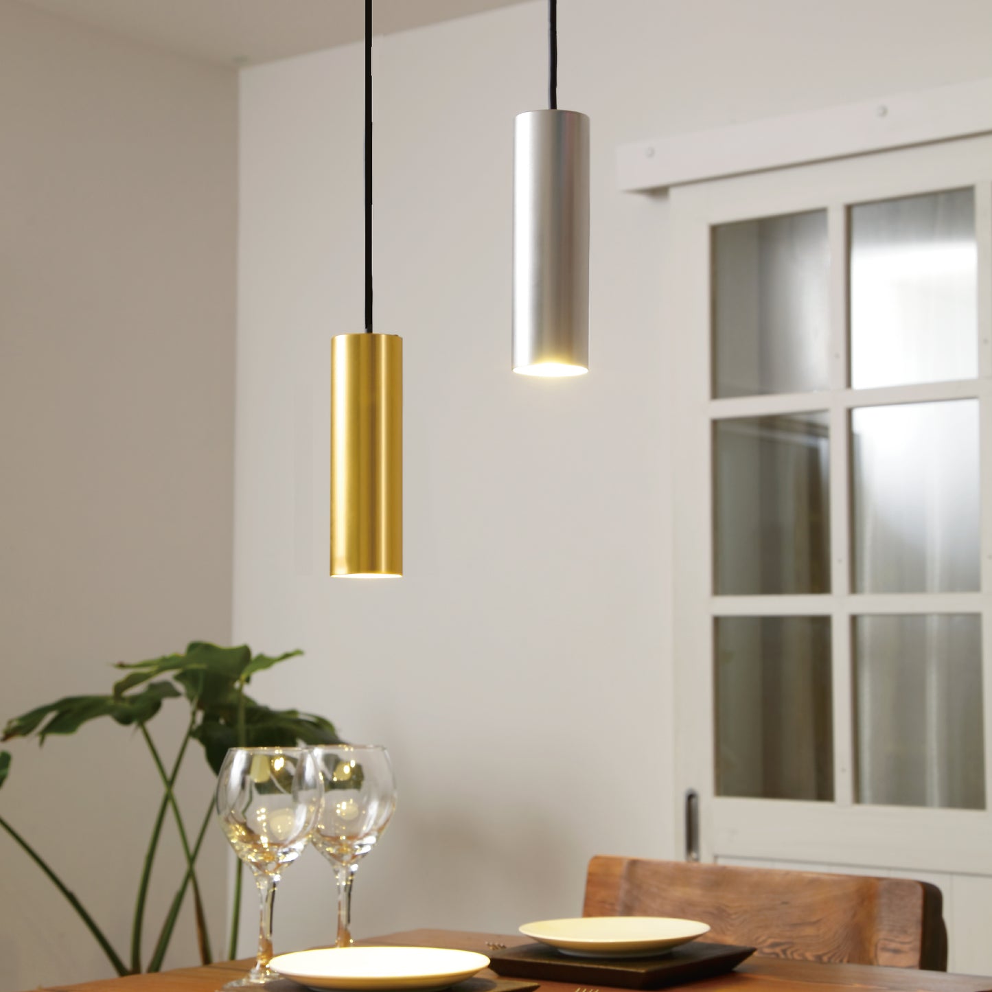 シンプル ミニマルデザイン 円筒ペンダントライト 直径5.5cm 電球色 MPN04 MPN05 引掛シーリング/ダクトプラグ【ペンダントライト】