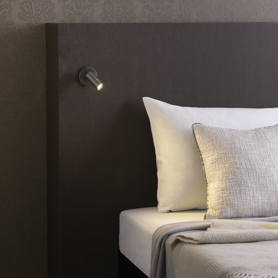 ミニマルタイプ 読書灯 コンパクト ベッド ヘッドボード 寝室照明 ホテル照明 リーディングライト MBK026【梱包60サイズ】