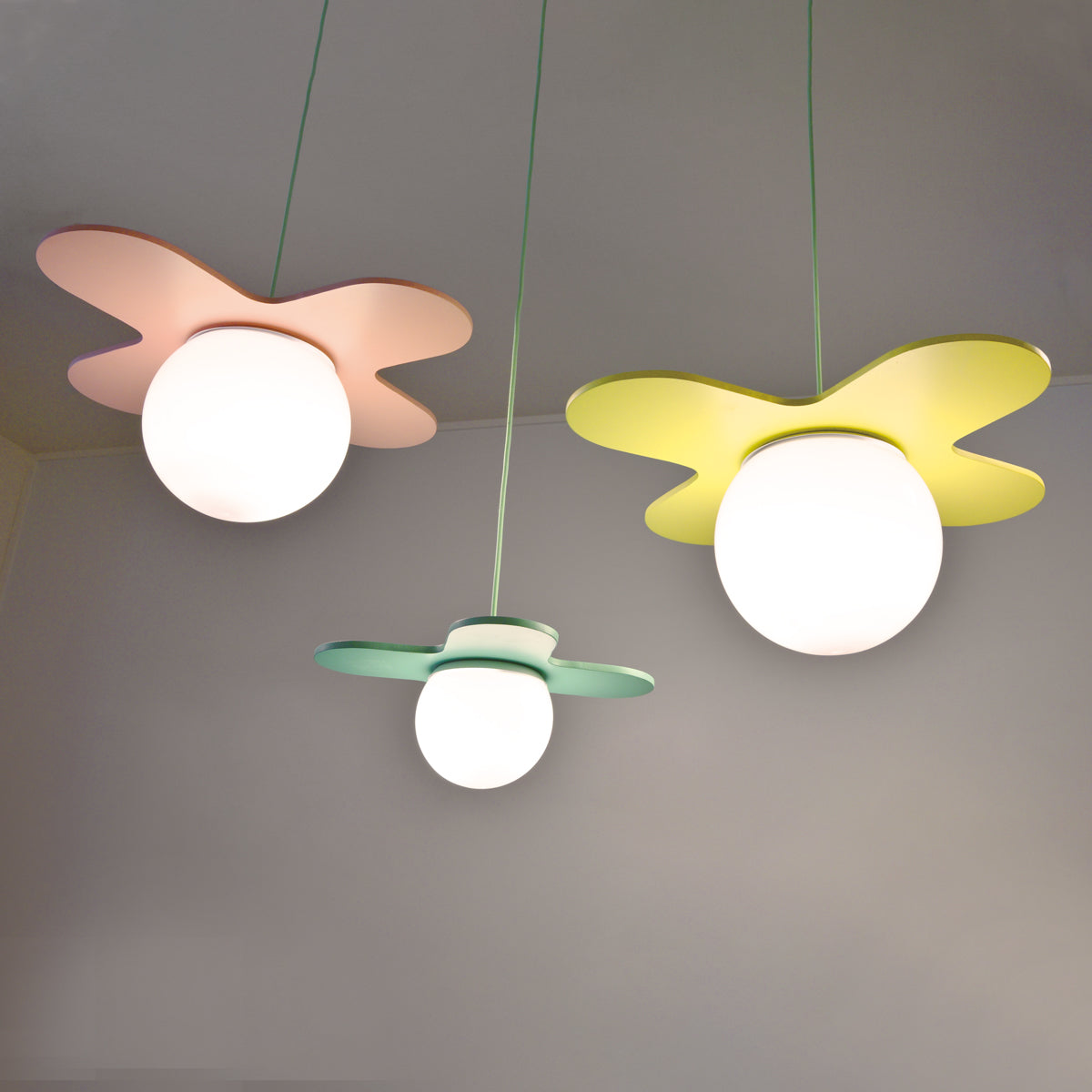 【受注後2ヶ月後出荷】4-Petals Flower ペンダントライト 子ども部屋 パープル/ピンク/ブルー/イエロー/グリーン