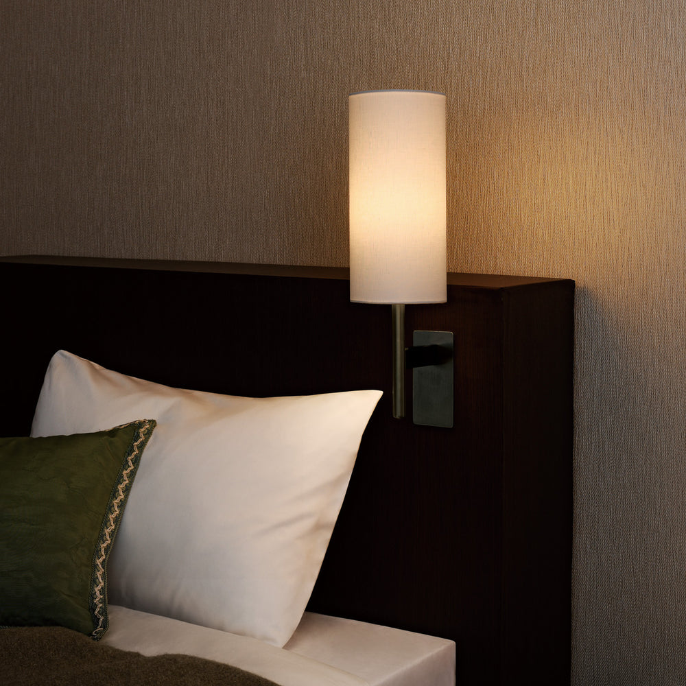 
                      
                        【MBK032Z-DIMは12/10出荷】ベッドボードブラケット本体  非調光・調光 セード別売りホテル照明 MBK032 MBK032-DIM【梱包60サイズ】
                      
                    