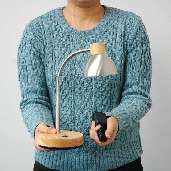 木と金属のツートン LEDテーブルランプ 【梱包80サイズ】